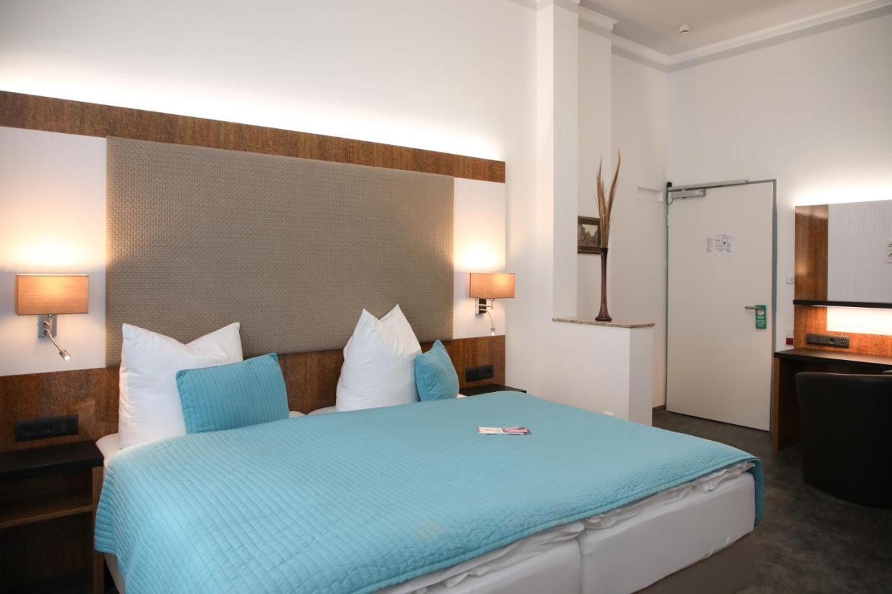 פינסטרוואלדה Hotel Zur Kulturweberei מראה חיצוני תמונה
