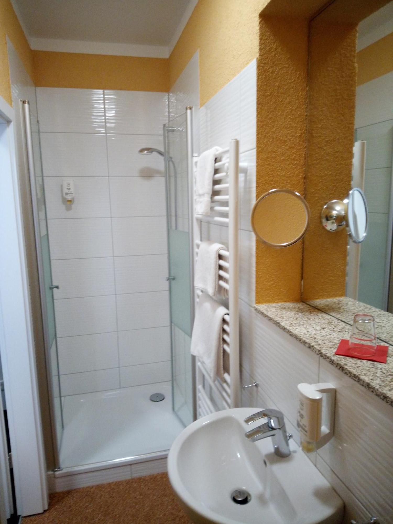 פינסטרוואלדה Hotel Zur Kulturweberei חדר תמונה